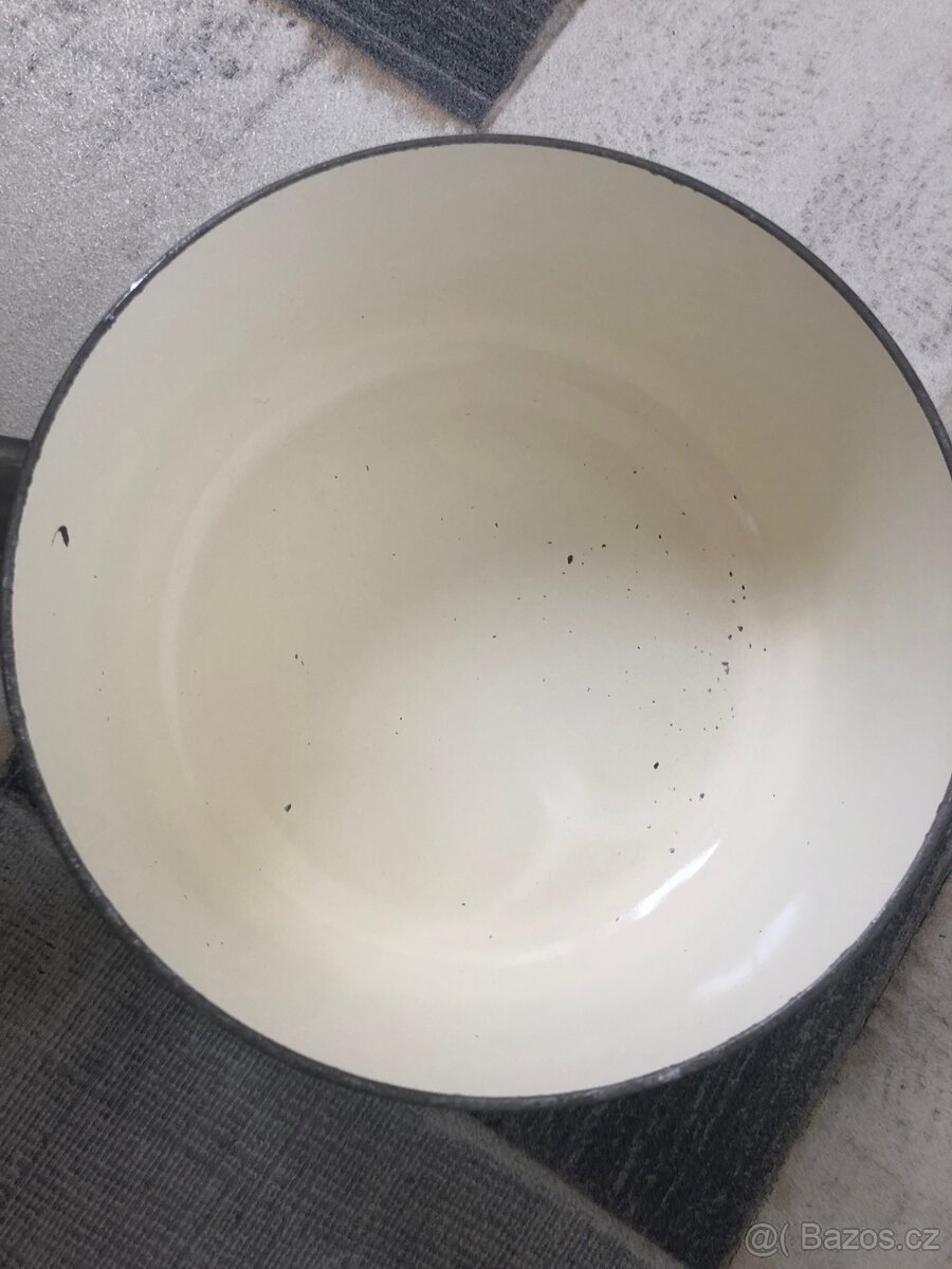 Rendlík bez poklice průměr 16 cm - 2