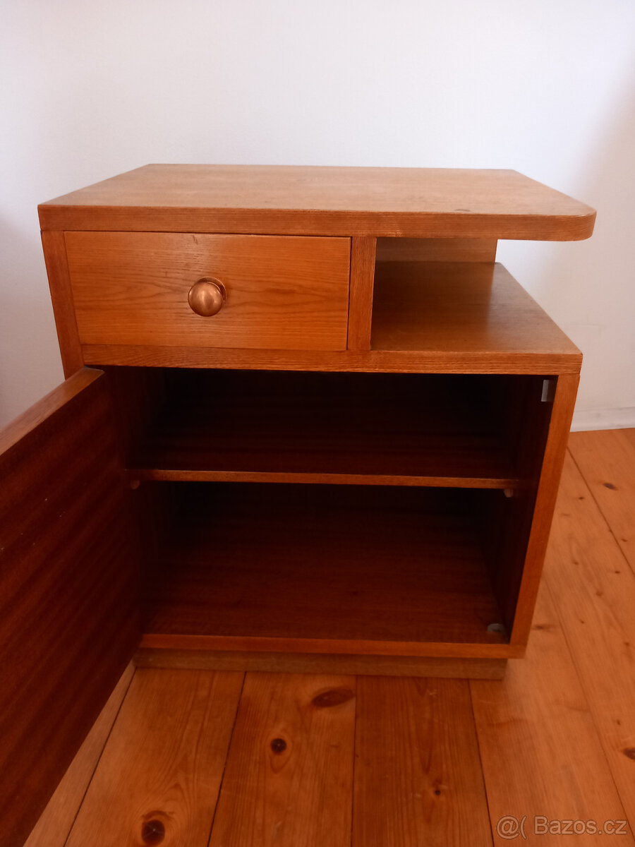 noční stolky - 2