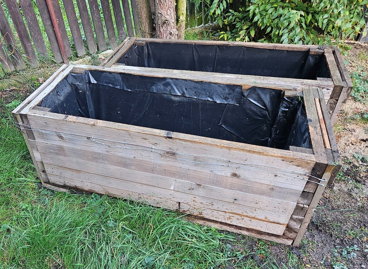 Truhlíky dřevěné - 2