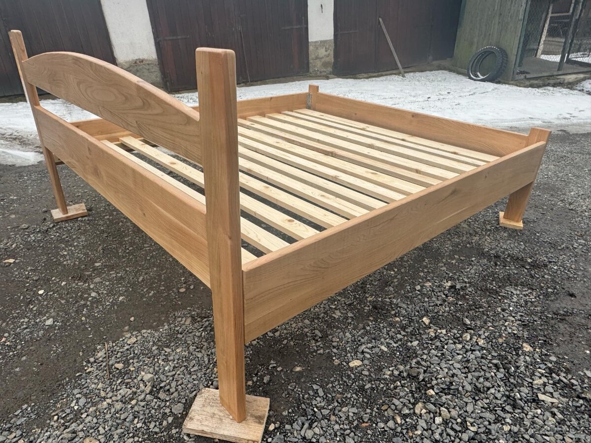 Jasanová postel - 2