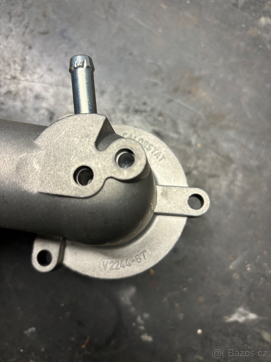 Nový termostat Mercedes W124/W201 - 2