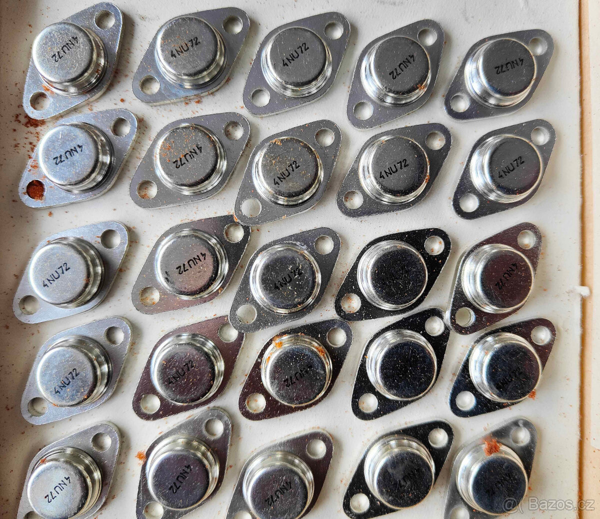 TESLA Germaniový výkonový tranzistor 4NU72 - 2