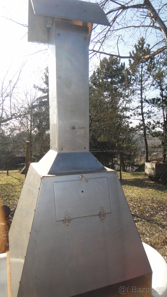 nerezová udirna - 2