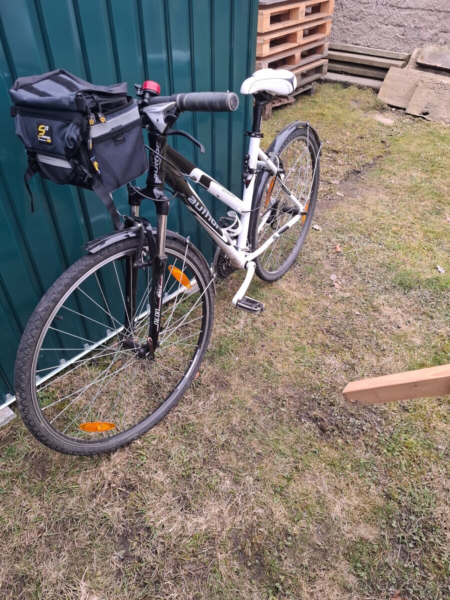 Dámské trekové kolo - 2