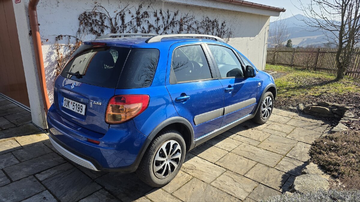 Suzuki SX4, automatická, tažné - 2