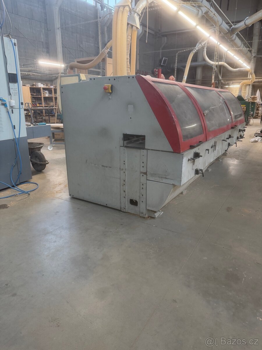 Čtyřstranná frézka TOS - 2