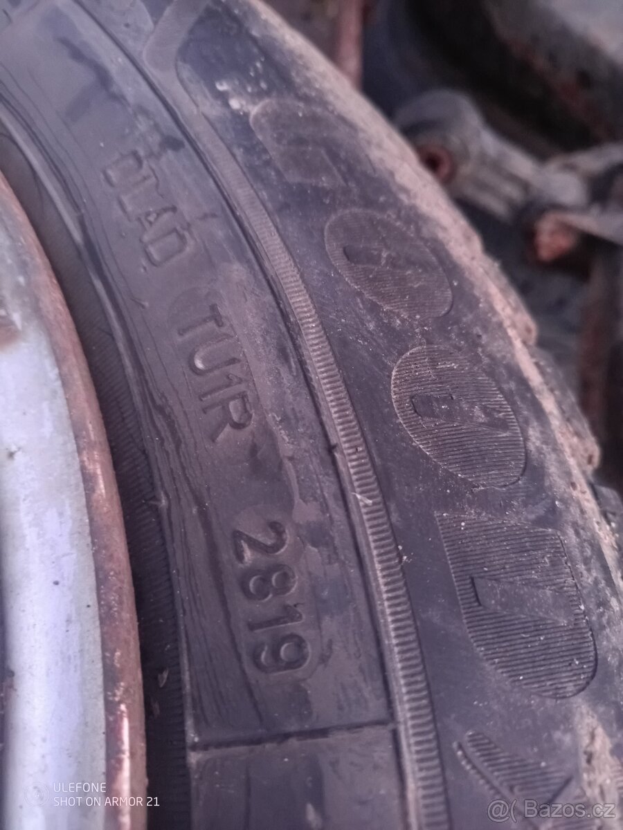 Goodyear zimní 185/65 R15 - 2