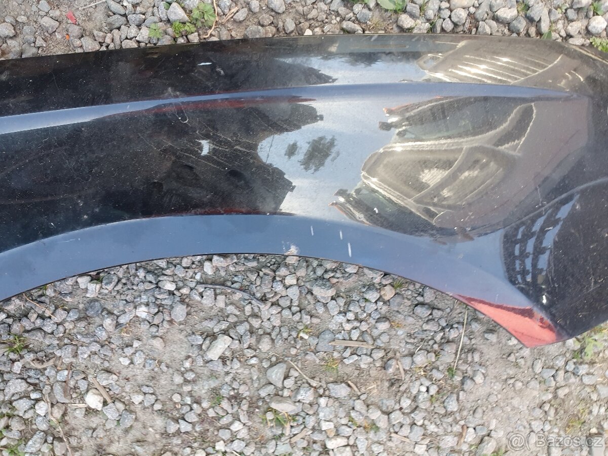 Audi a4 b8 blatník - 2