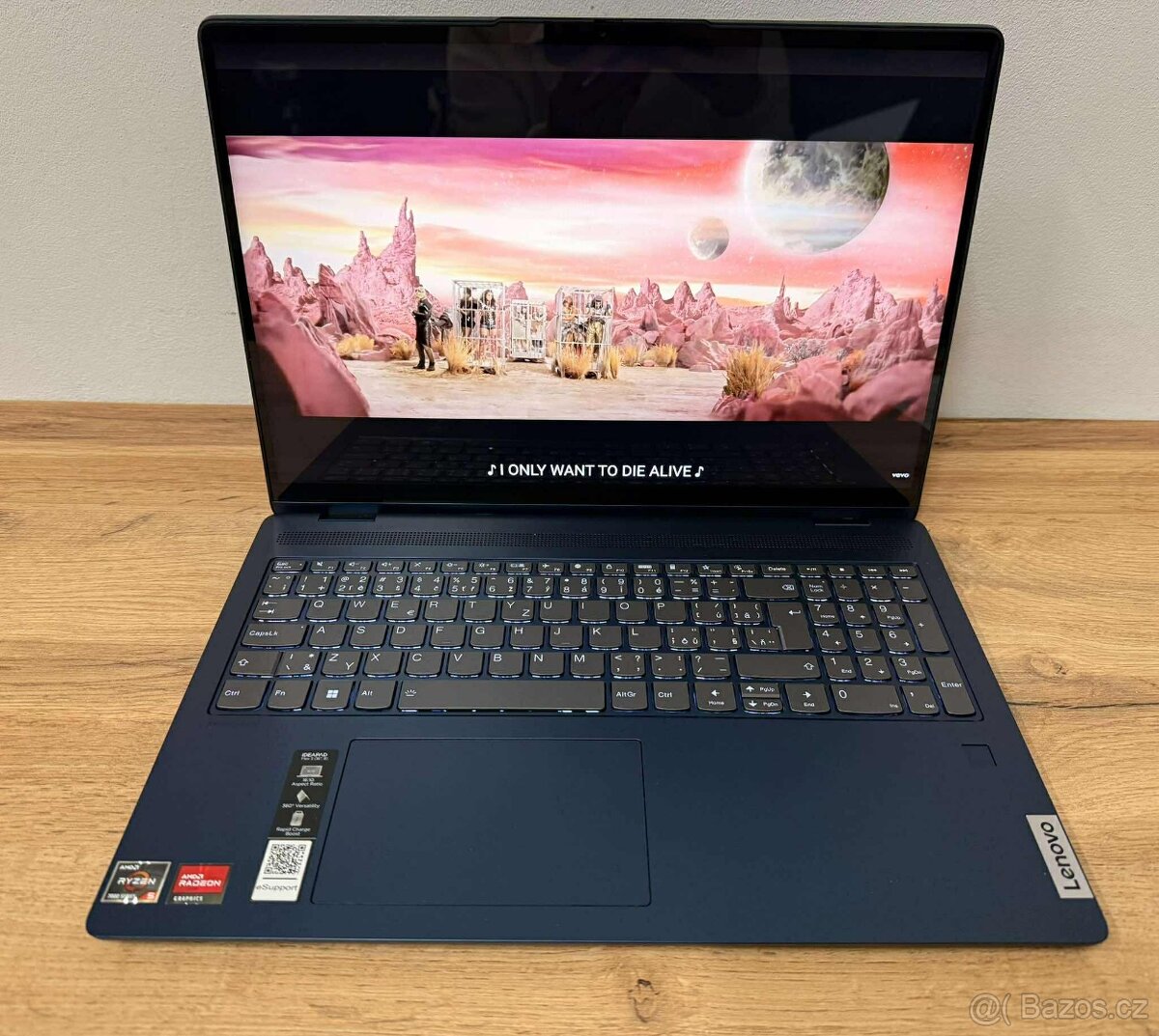 Notebook Lenovo 16ABR8 - 2