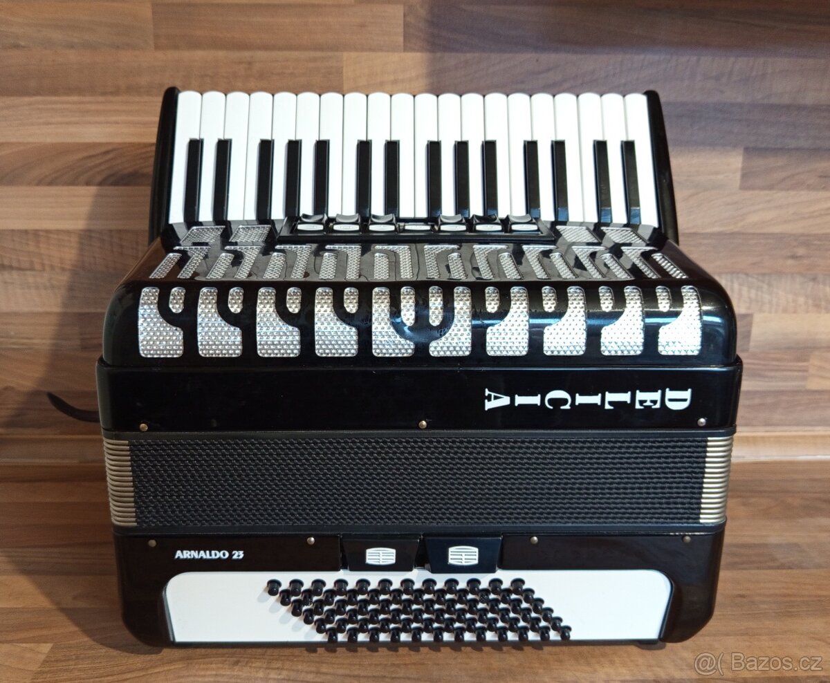 Akordeon (harmonika, heligonka) Delicia Arnaldo TOP stav - 2