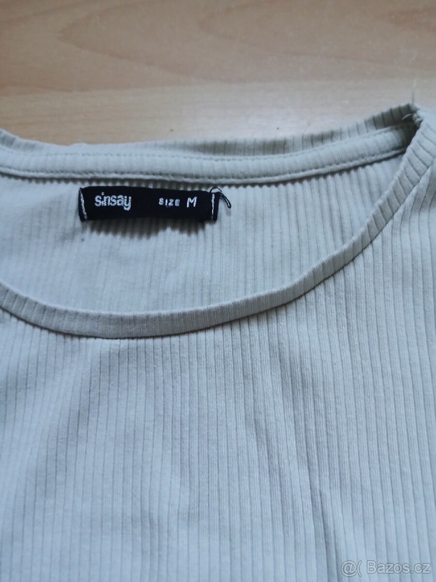 Světlé zelené triko - 2