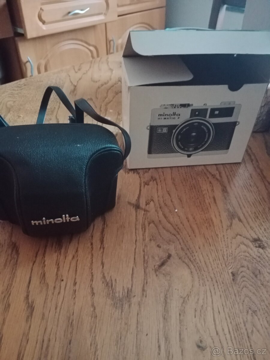 Minolta Hi-Matic F - 2