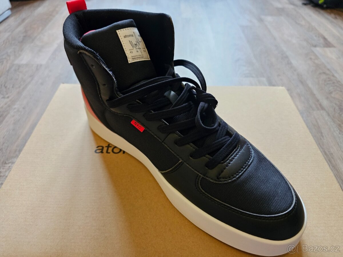 MKBHD Atoms Model 251 US - 2