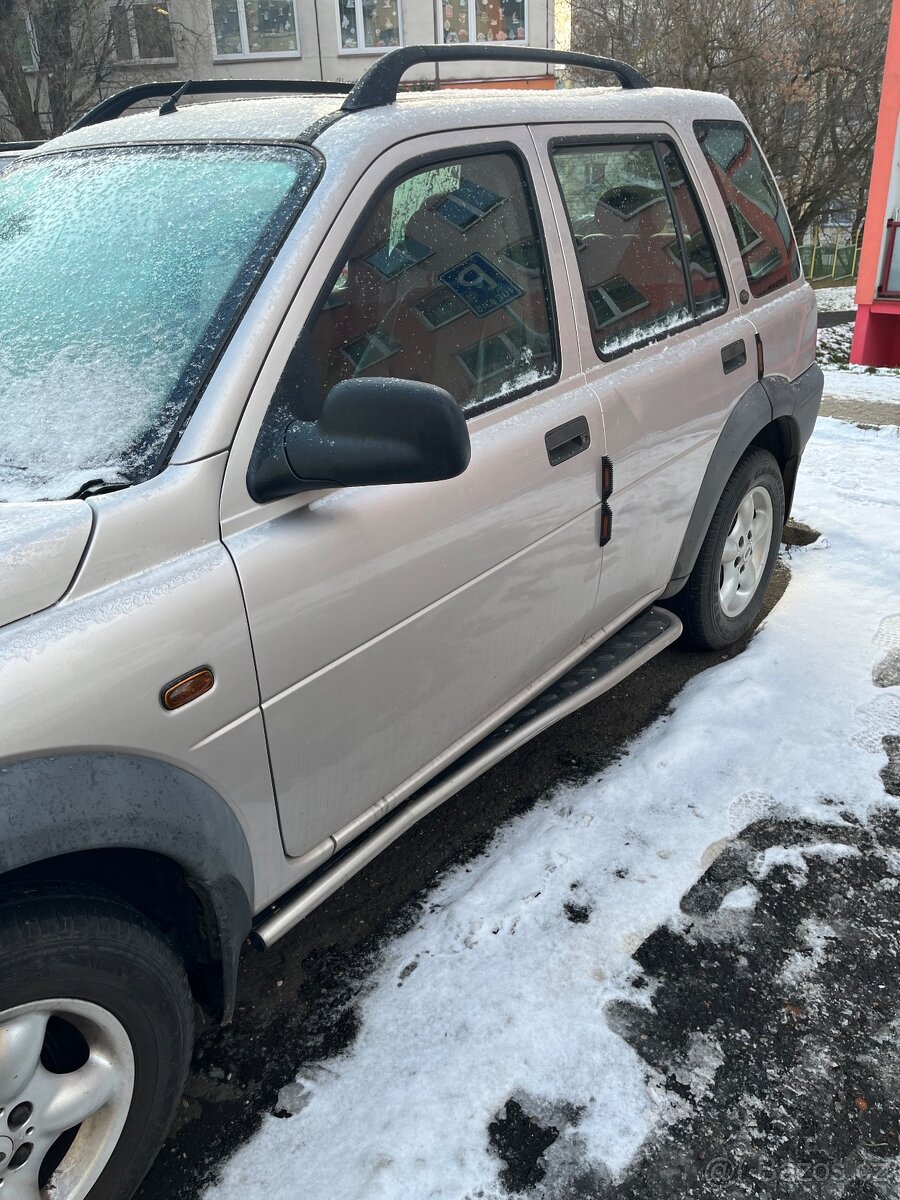 Land Rover Freelander - 2