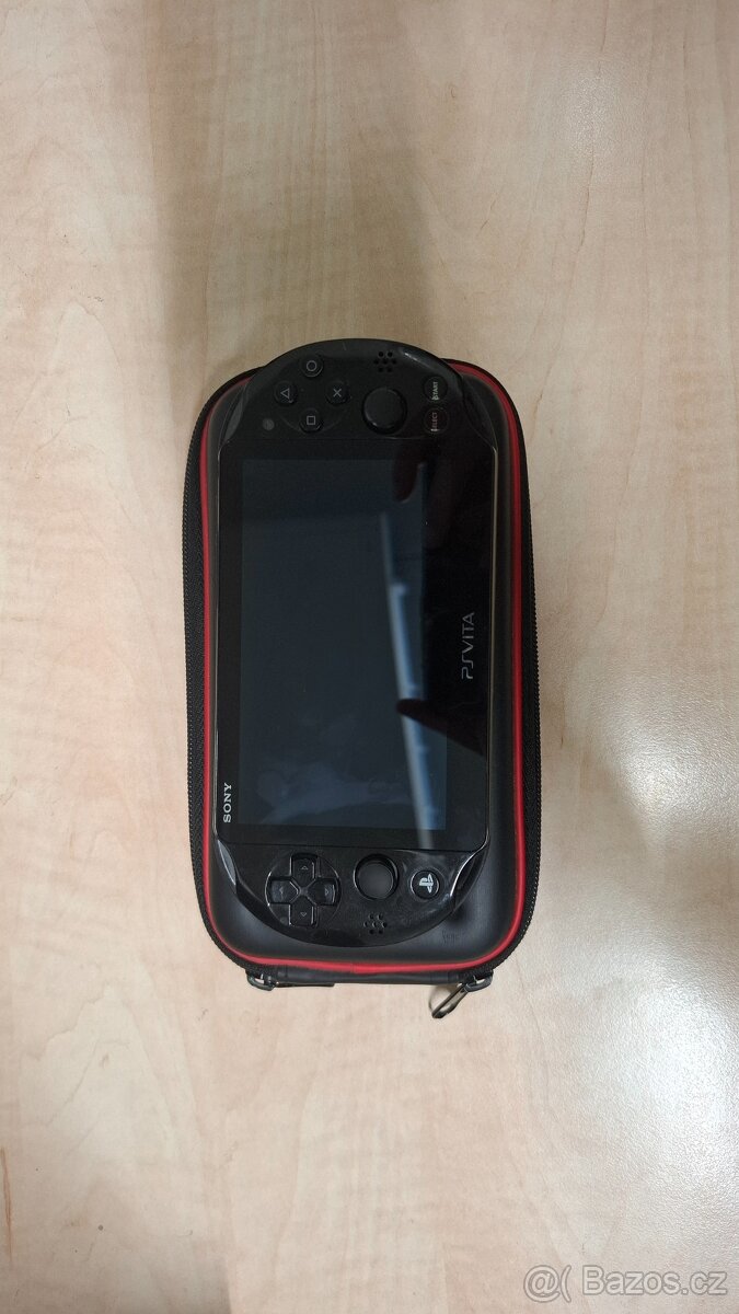 PS Vita - 2