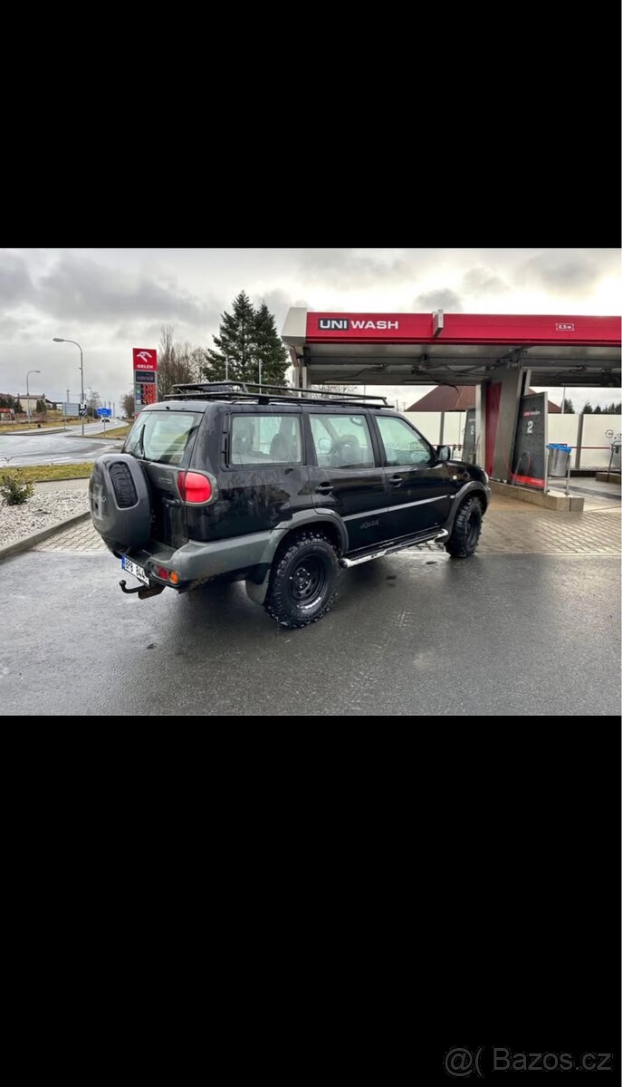 Nissan Terrano - 2