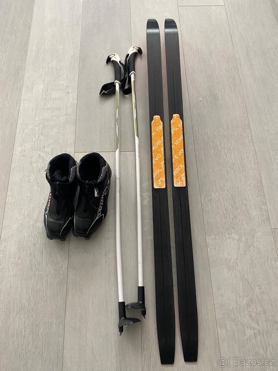 Běžky Atomic 120, hůlky Swix 95, běžecké boty Salomon 35,5 - 2