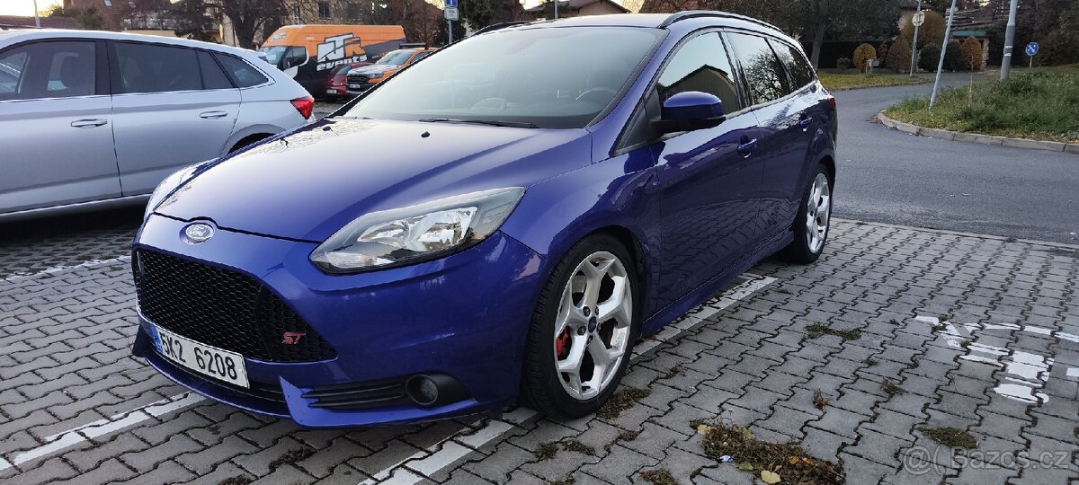 Ford Focus Turnier/kombi ST performance ecoboost - 2