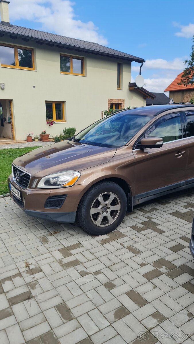 Volvo XC60 - 2