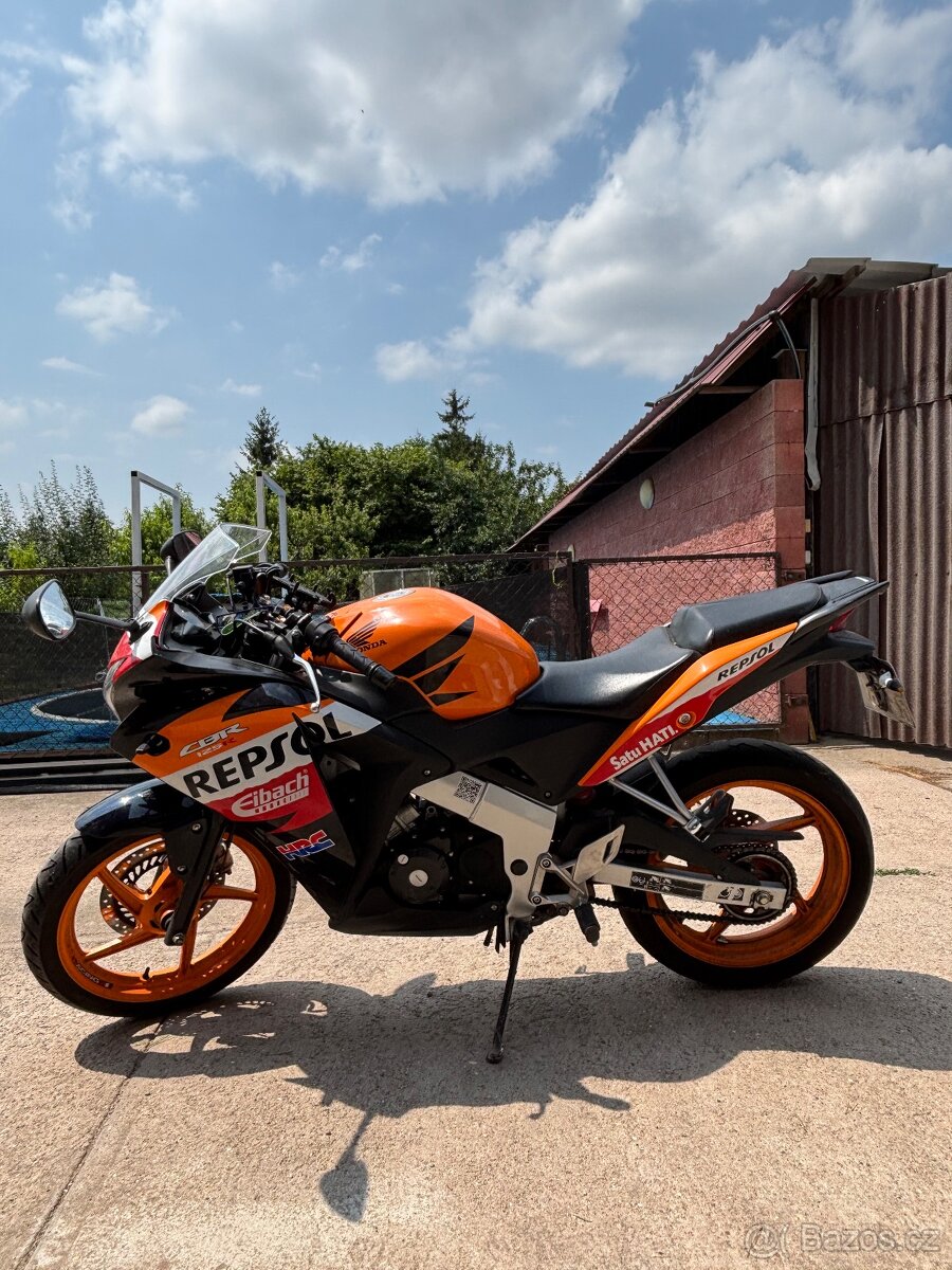 Honda cbr 125r - 2