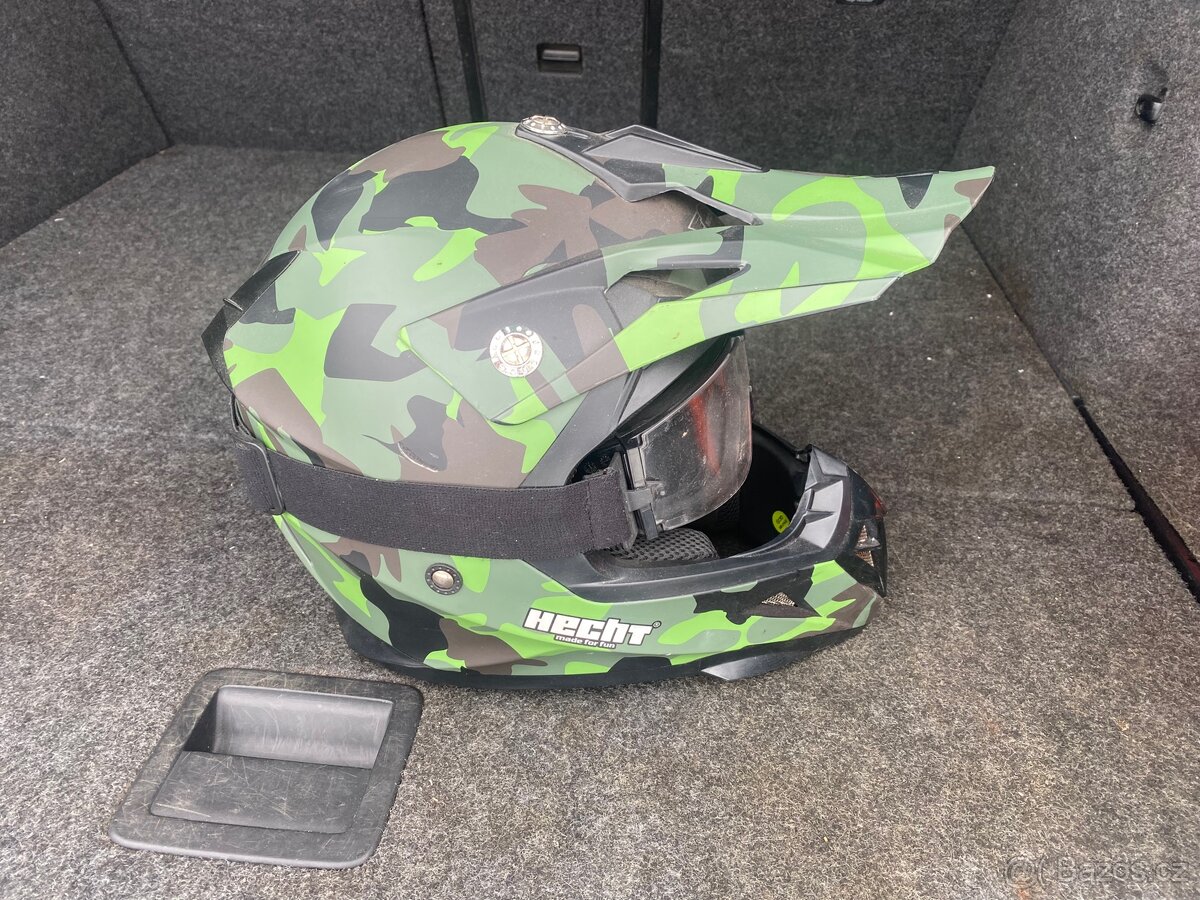 Moto přilba - 2