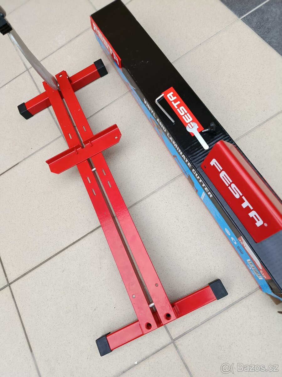 Řezačka na vinil a laminat - 2