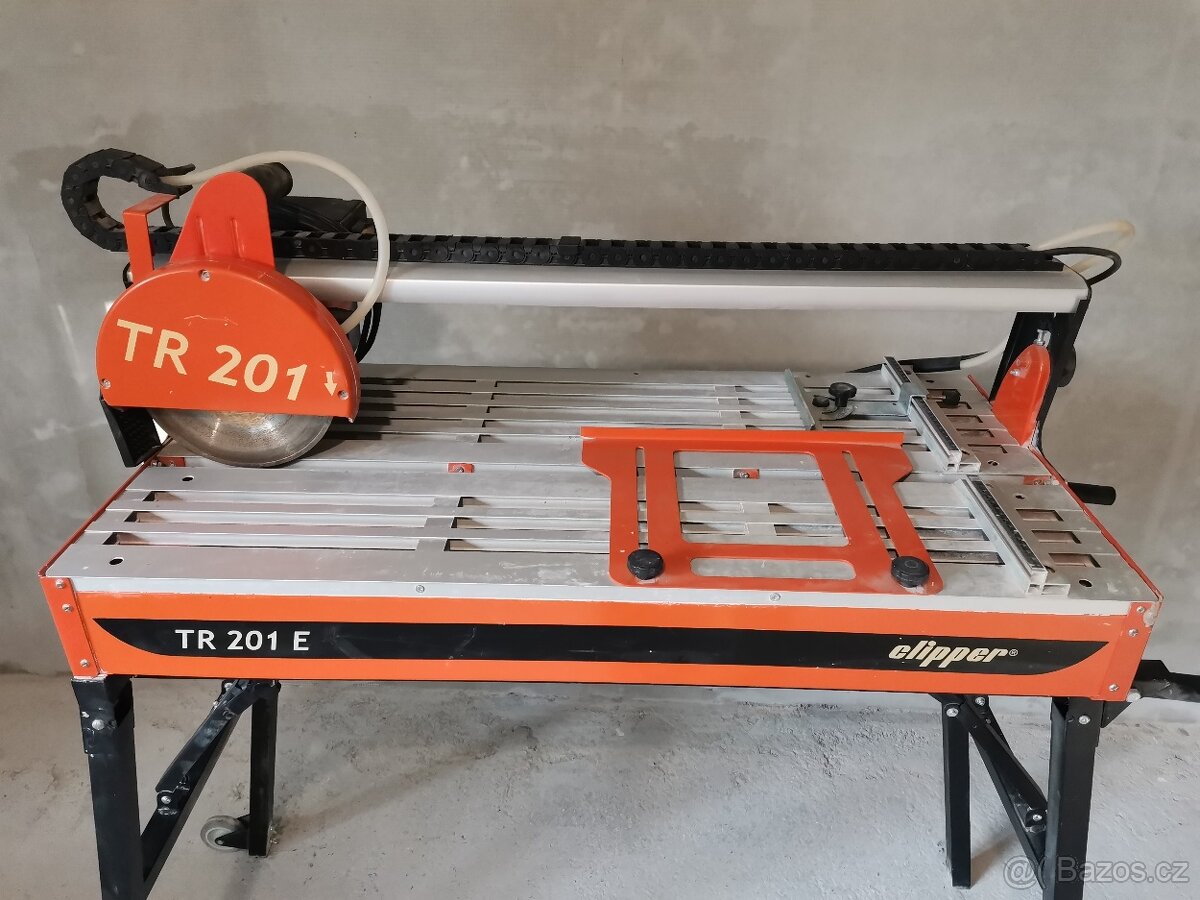 Řezačka obkladů CLIPPER TR201 E - 2