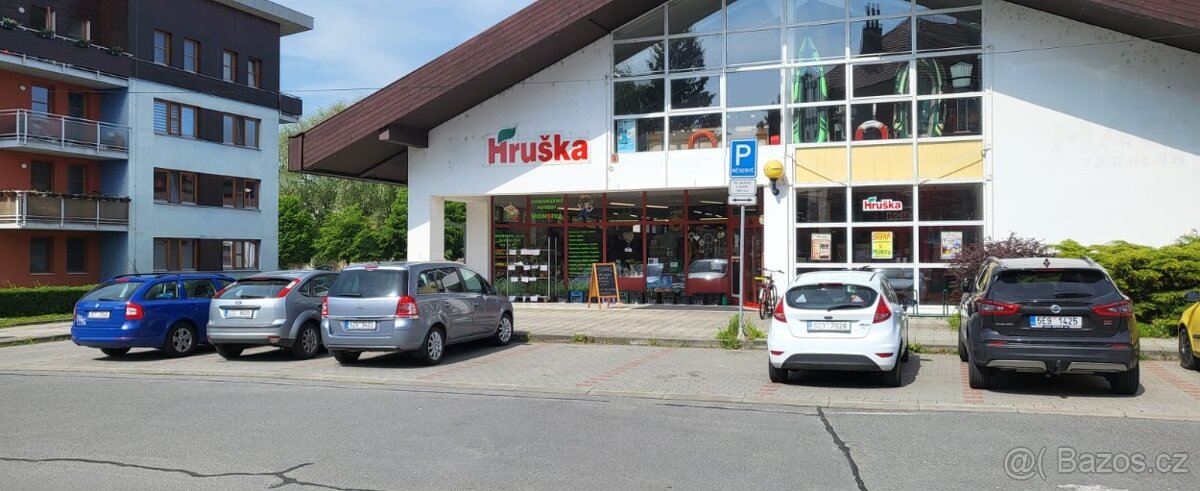 Pronájem kanceláře Hulín 12m2 +(cca 22m2) - 2