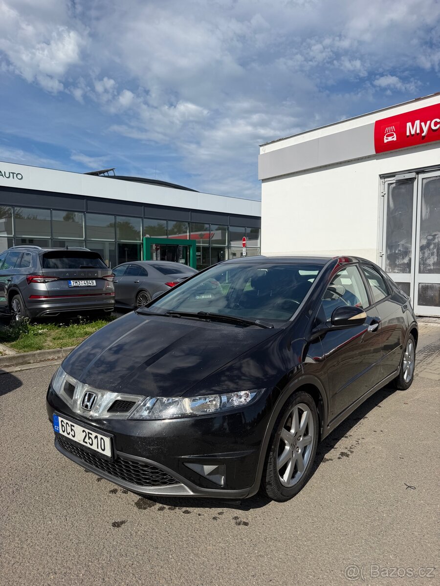 Prodam honda civic 2.2 - 2
