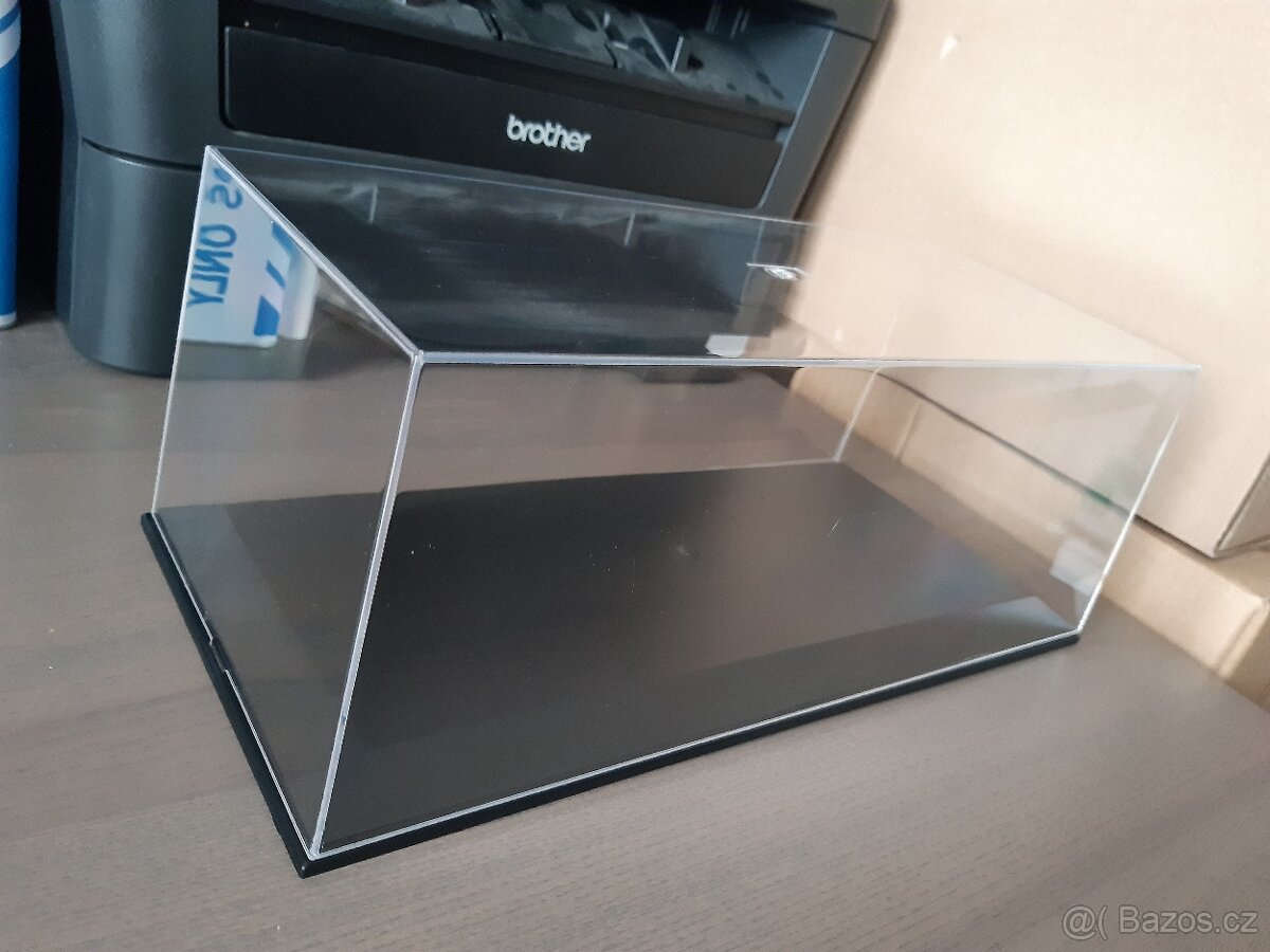 vitrinka 1:18 Model Car Group - 2