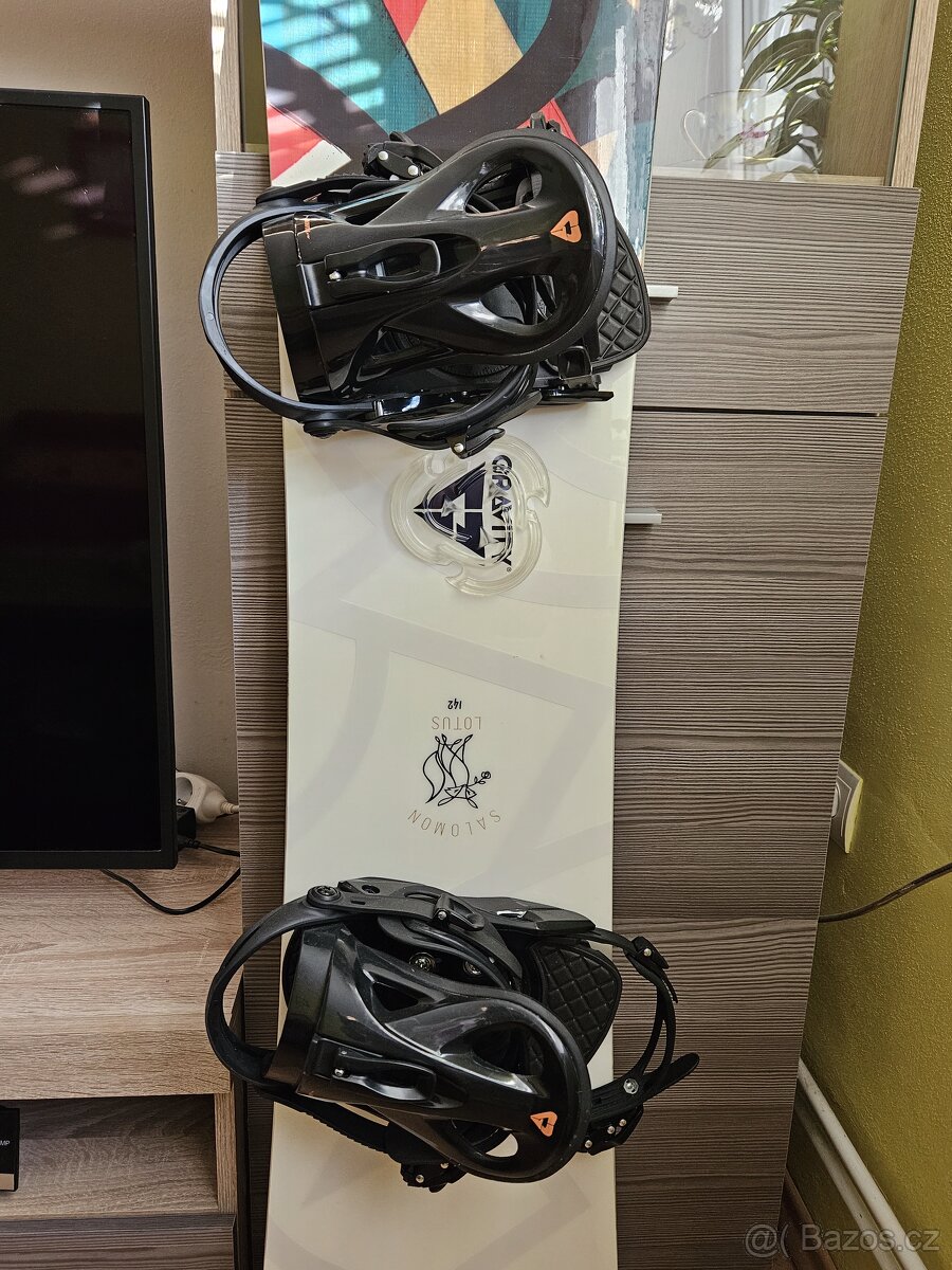 Dámský snowboard značky Salomon - 2