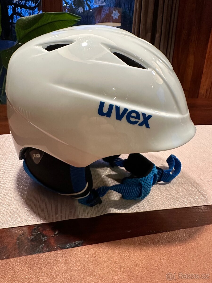 Lyzarska helma Uvex 52-54cm - 2