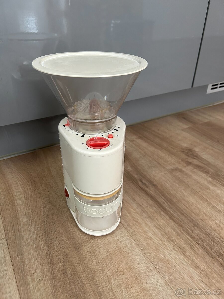 Mlýnek na kávu BODUM - 2