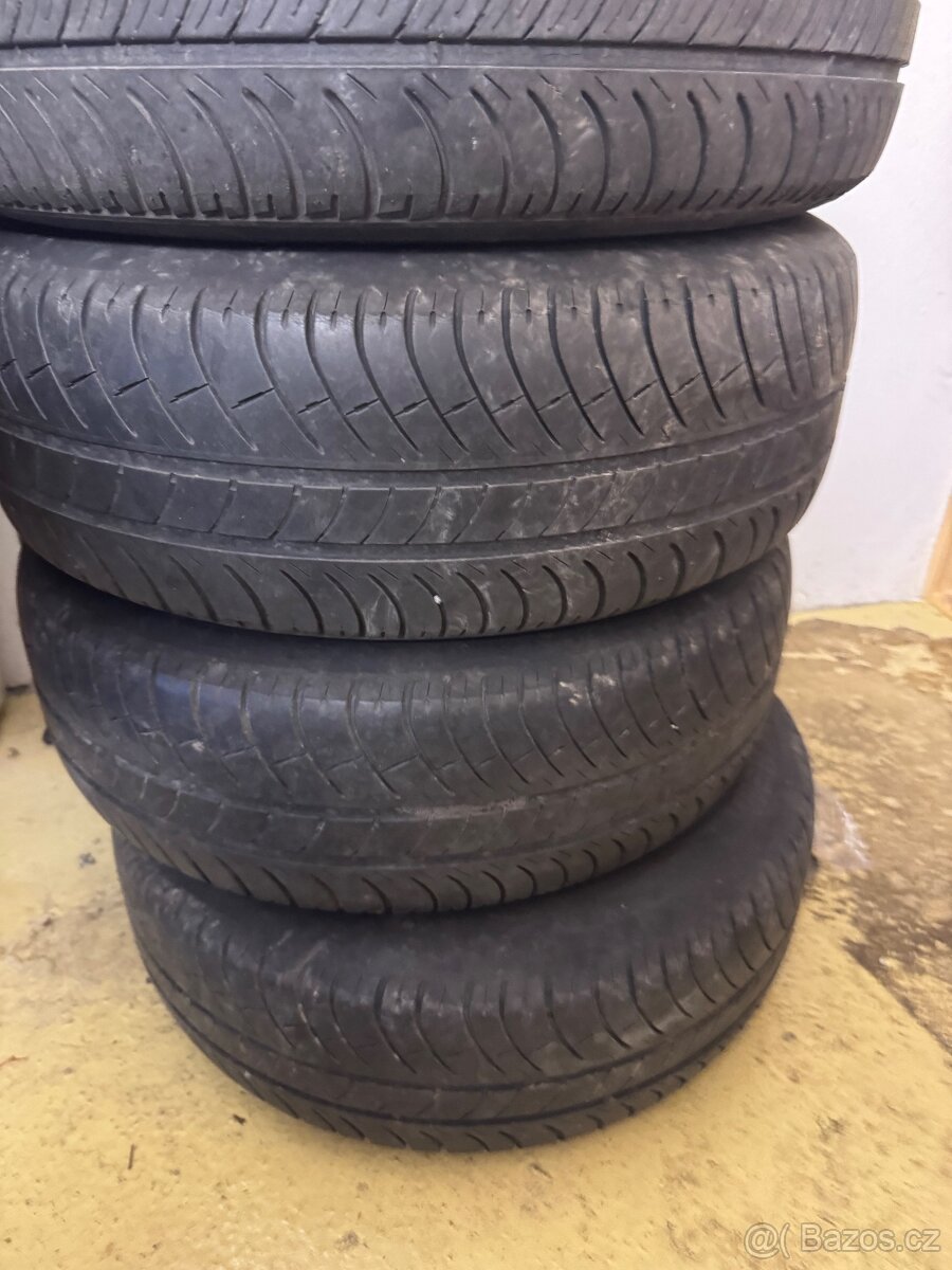 zim. pneu Michelin 195/65/R15+kola+disky+rezerva - 2