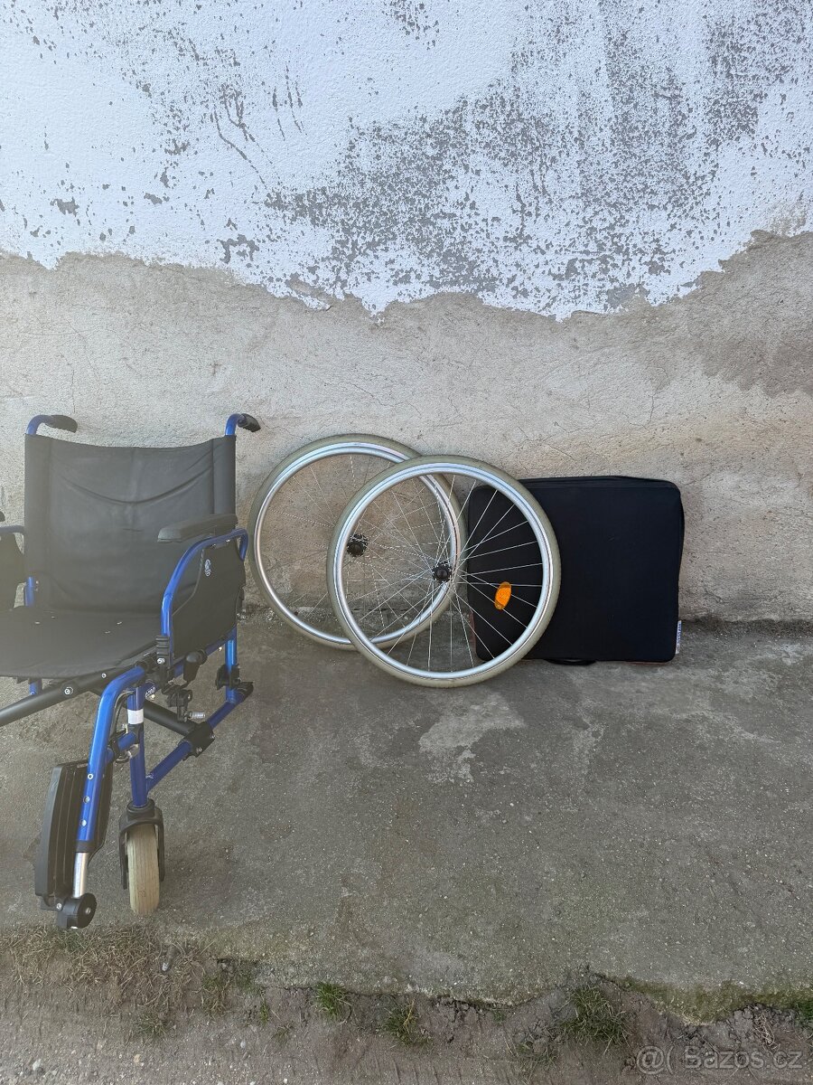 Invalidní vozík - 2