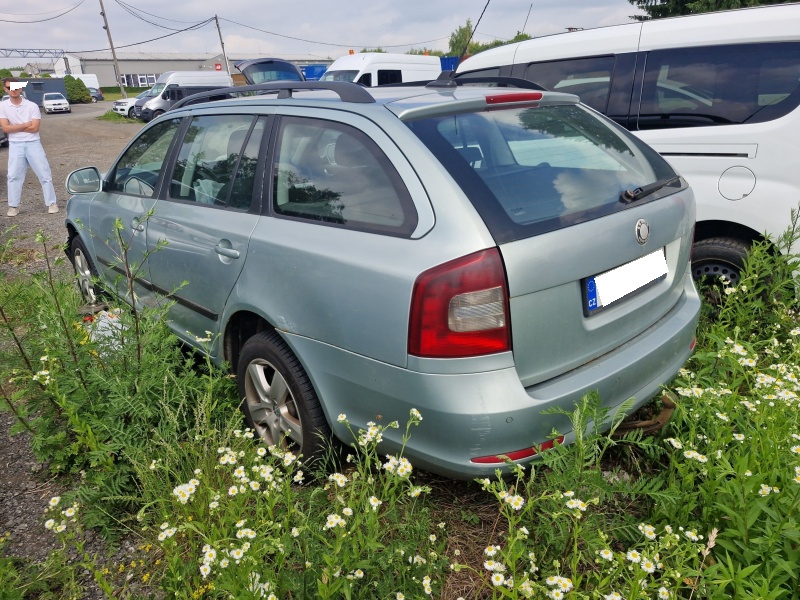 Škoda Octavia 2 1.6 TDI 77KW 4×4 - 2