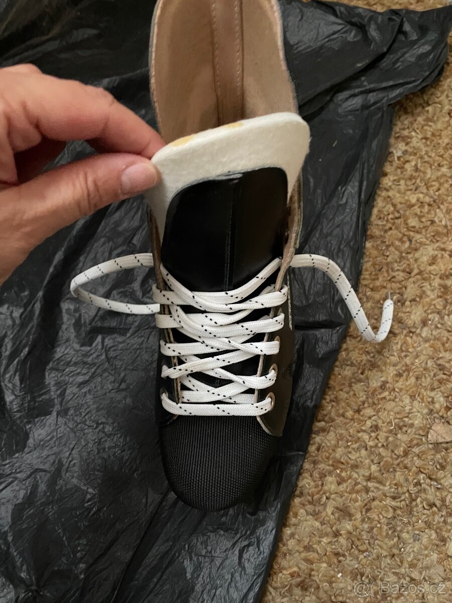 Prodám klučičí brusle - 2