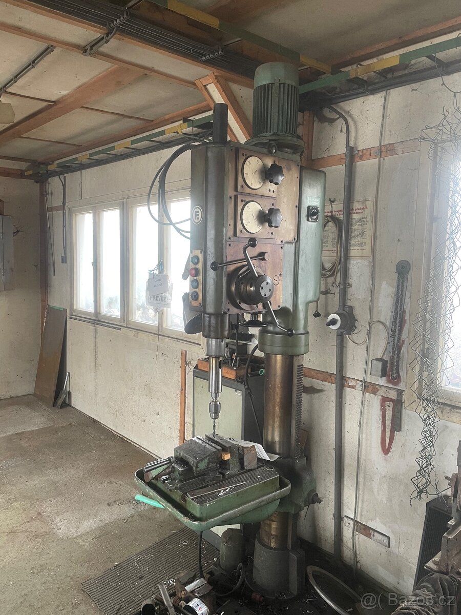 Sloupová vrtačka PK 31 - 2