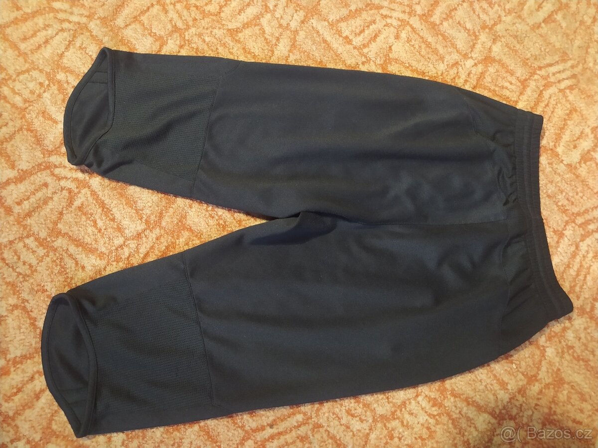 Kraťasy 3/4 Jako ,vel. S - 2