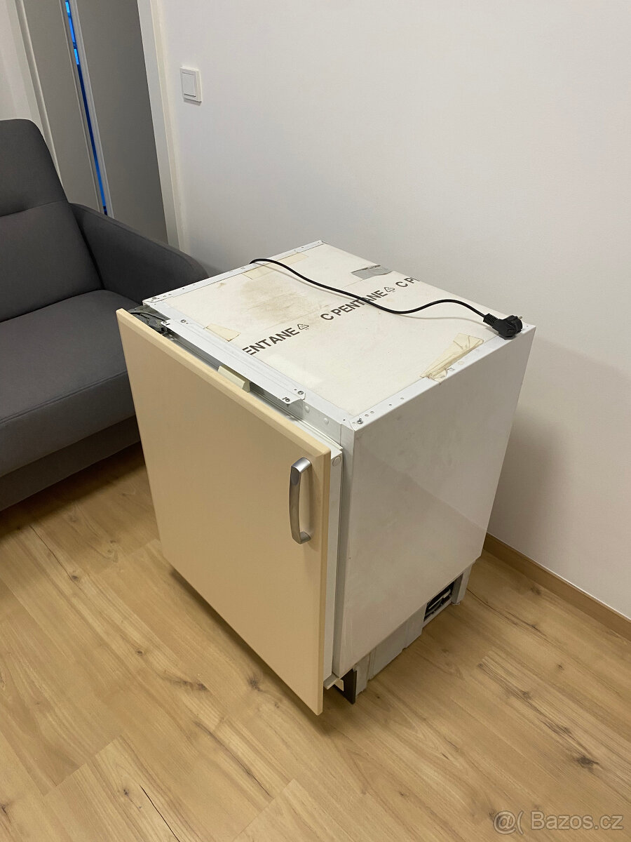 Lednička Whirlpool na prodej - 2