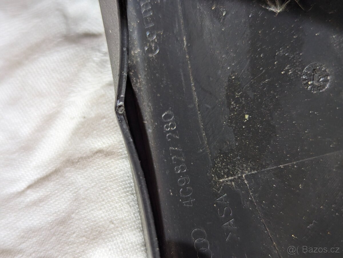 Kryty pantů kufru Audi A6 C7 4G - 2