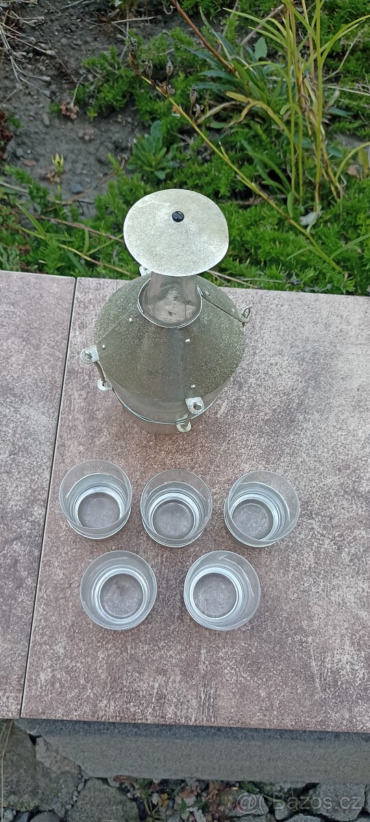 Retro karafa + panáky - 2