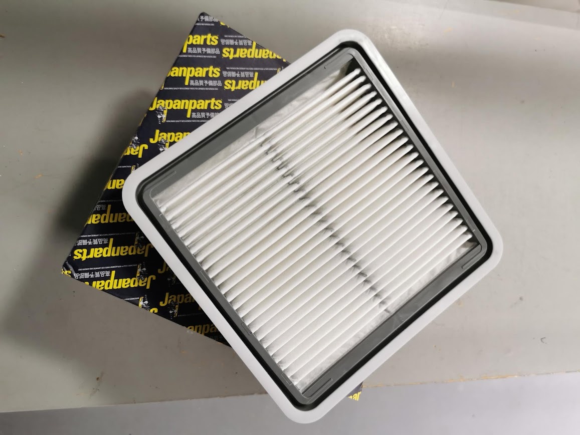 Vzduchový filtr Subaru Impreza 2.0D - 2