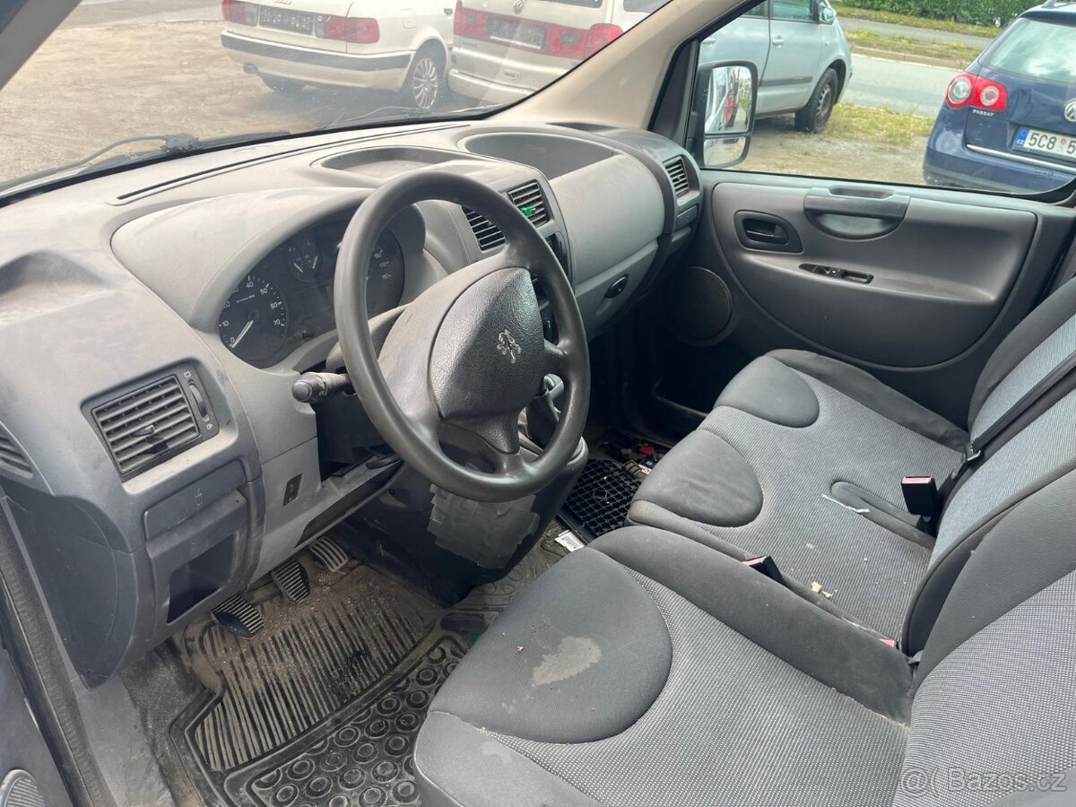 Peugeot Expert 1,6hdi 66kw 9HU - 2