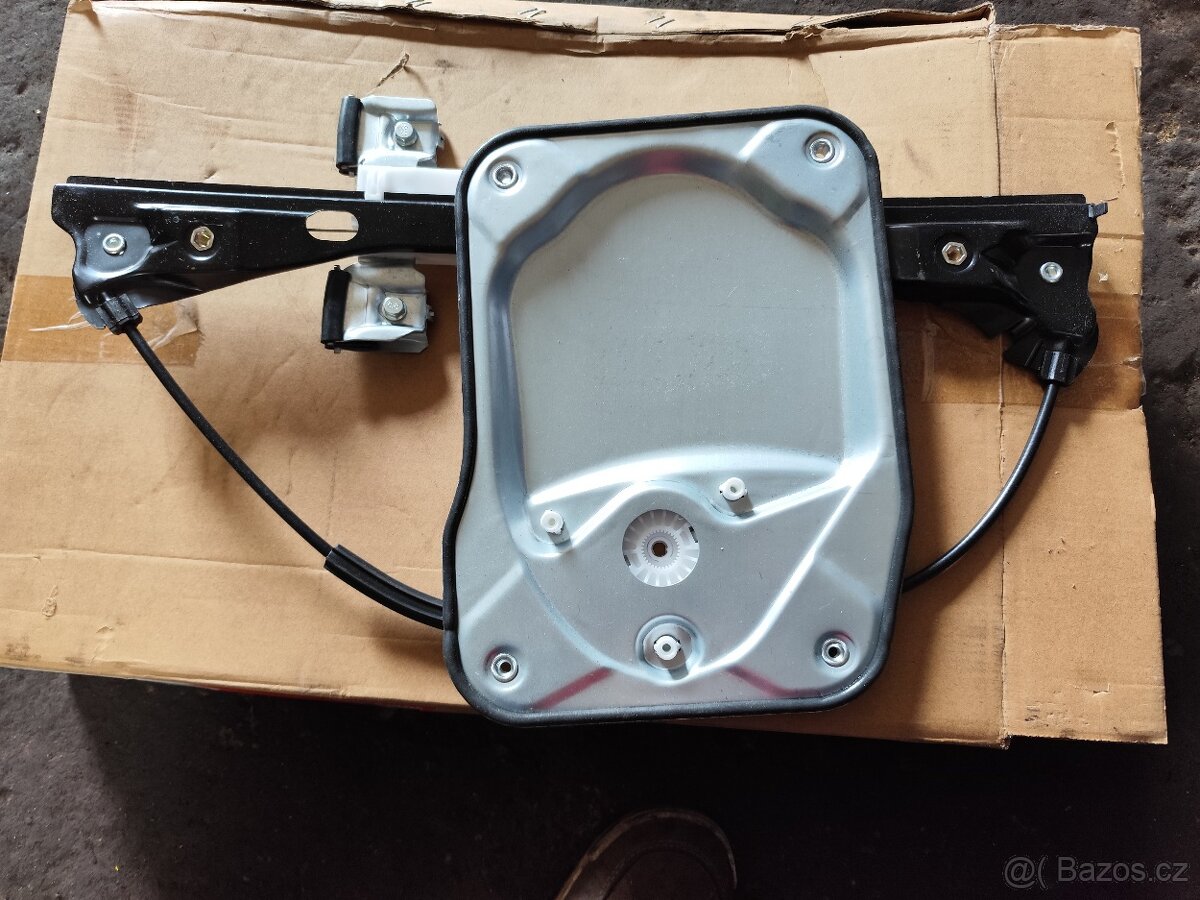 Škoda Fabia 2 stahovačka - 2