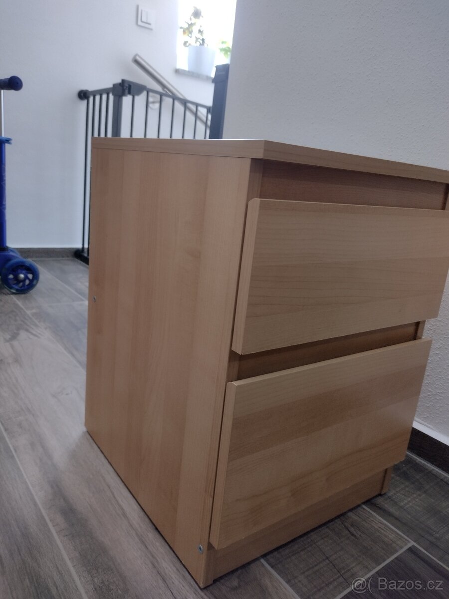 Noční stolek - 2
