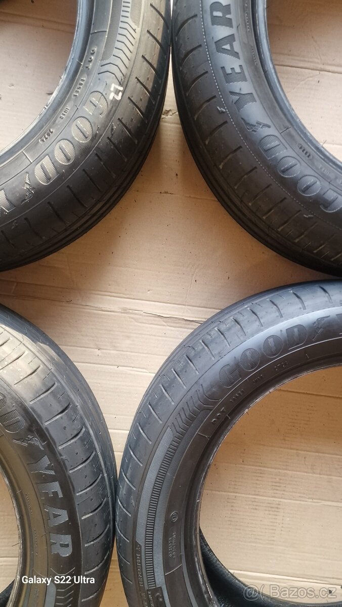 Letní pneu Goodyear EfficientGrip Performance 205/55 R17 - 2