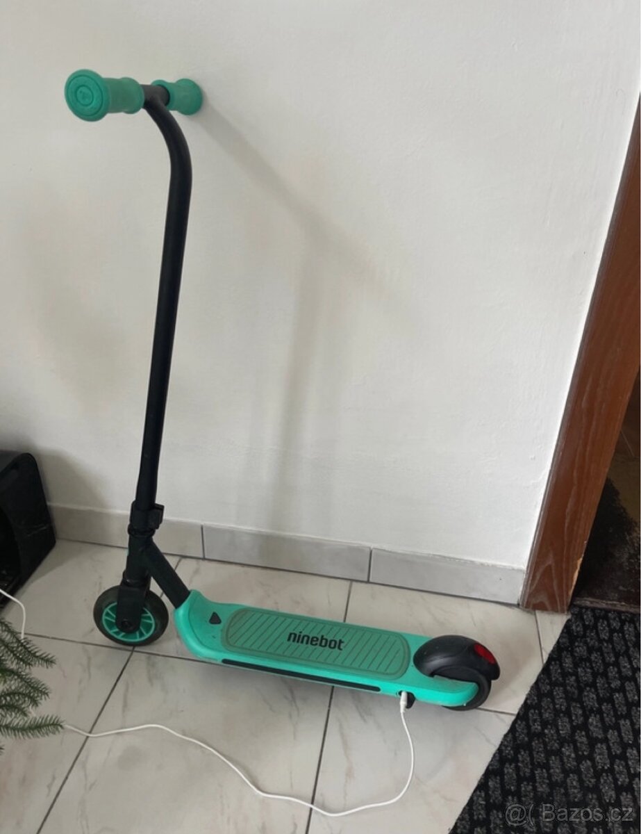 Dětská elektrická koloběžka - 2