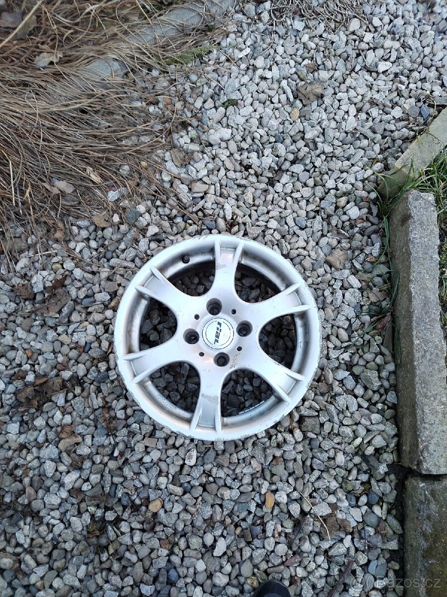 Prodám alu kola, celá sada, Peugeot, Citroën - 2