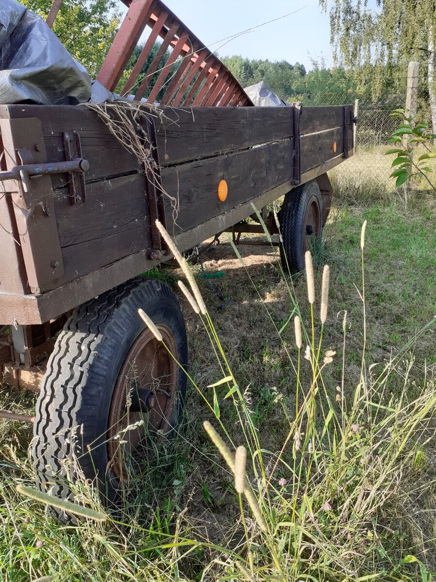 Sklápěcí vlek 3,5t - 2